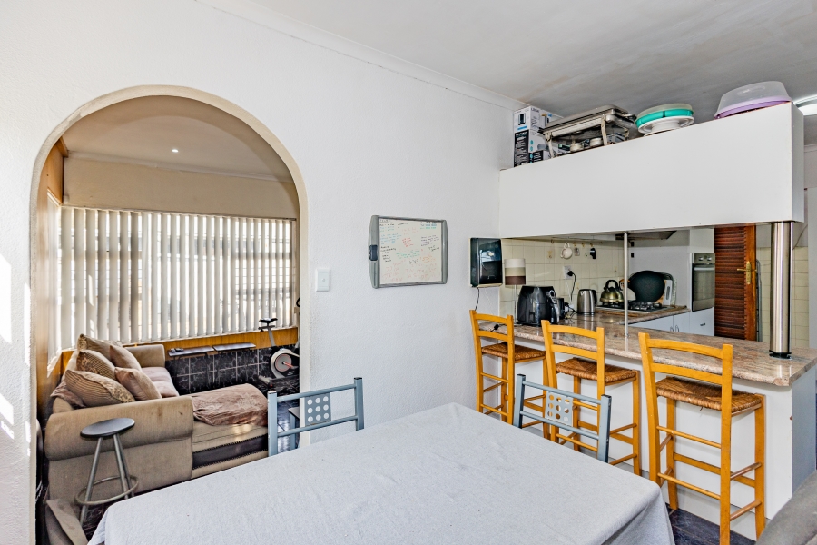 4 Bedroom Property for Sale in Fairfield Estate Western Cape